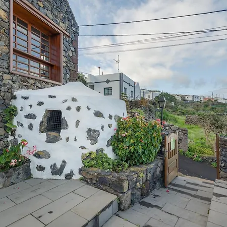 El Ciruelo Valverde (El Hierro)